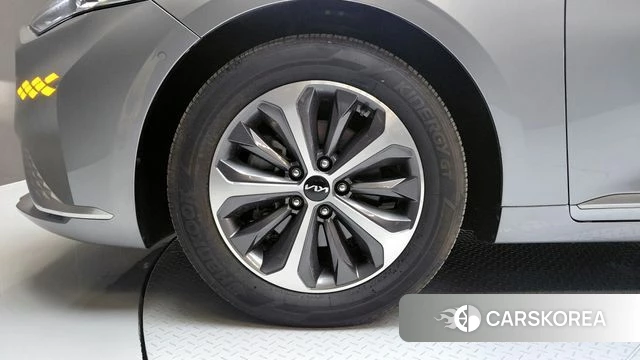 Kia K8 Hybrid id 4231119 из Кореи 29