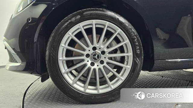Mercedes-Benz E-Class W213 id 4768441 из Кореи 15