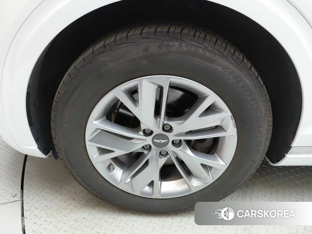 Genesis GV70 id 4778960 из Кореи 23