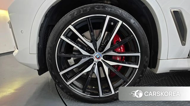 BMW X5 (G05) id 4792813 из Кореи 32