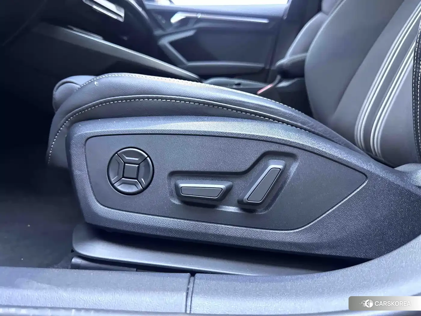 Audi A3 id 4669203 из Китая 16