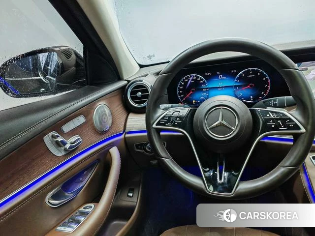 Mercedes-Benz E-class id 3902011 из Китая 15