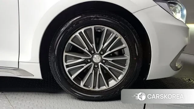 Hyundai Grandeur IG Hybrid id 3292514 из Кореи 15