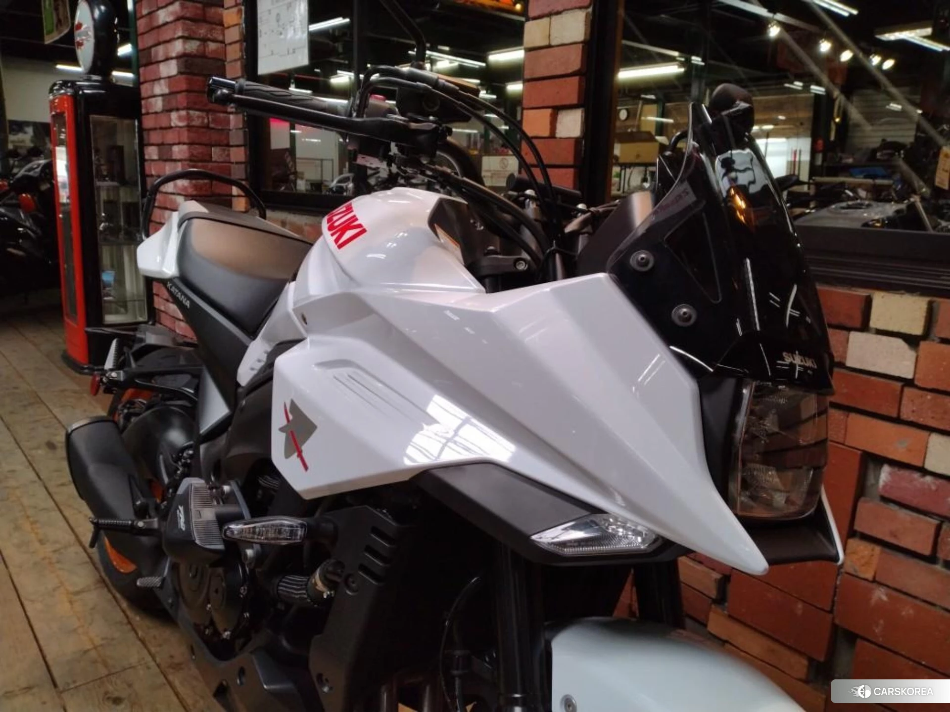 Проданный Suzuki GSX-S1000S Katana id 3947864 из Японии, фото 4