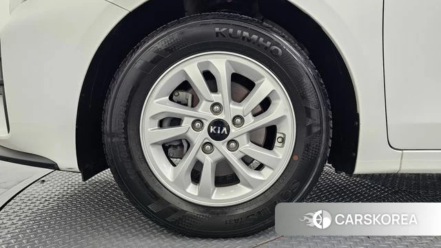 Kia Come New K3 id 4502408 из Кореи 25