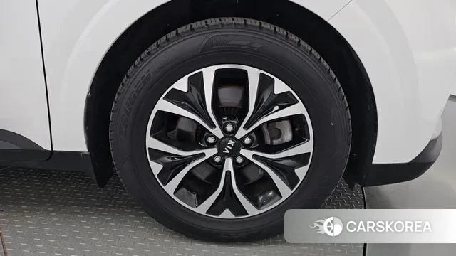 Kia Carnival 4th generation id 3213735 из Кореи 15