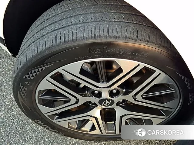 Hyundai Grandeur (GN7) id 2889488 из Кореи 15