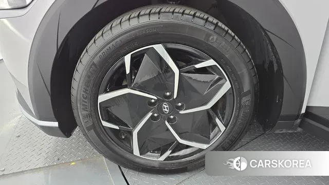 Hyundai Ionic 5 id 3453002 из Кореи 15