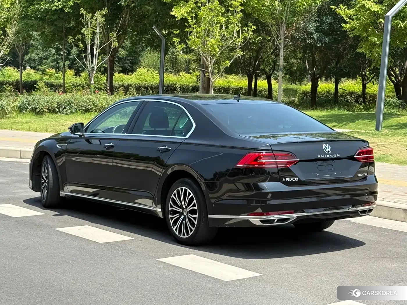 Volkswagen Phideon 2021 Черный из Китая, фото 5