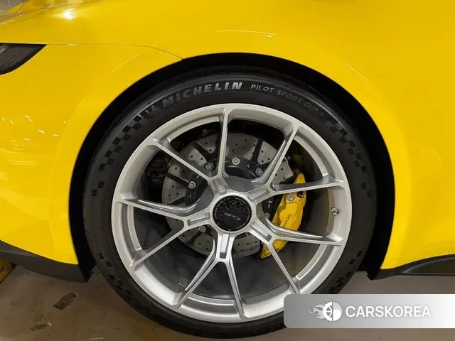 Porsche 911(992) 2022 Желтый из Кореи, фото 5