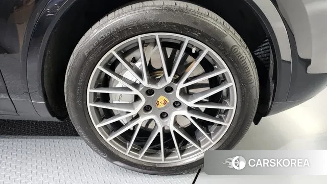 Porsche Cayenne (PO536) id 3374378 из Кореи 15