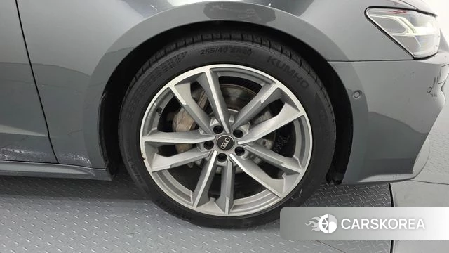 Audi A7 (4K) id 3898589 из Кореи 15