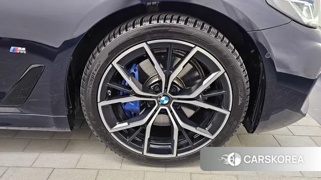 BMW 5 Series (G30) id 3555303 из Кореи 15