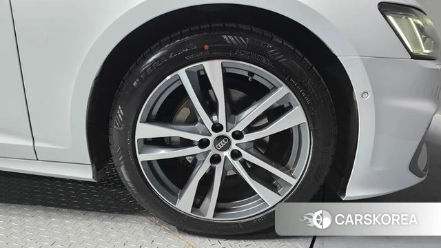 Audi A6 (C8) id 3826749 из Кореи 15