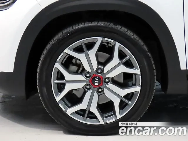 Kia Seltos id 2864704 из Кореи 15