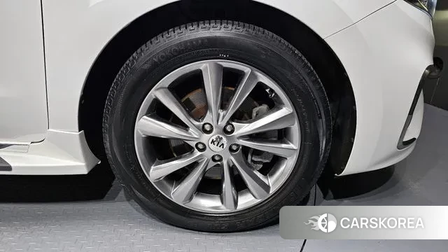 Kia The New Carnival id 3568280 из Кореи 15