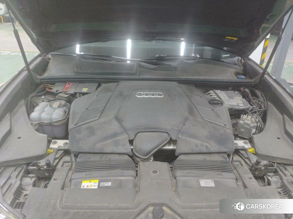Audi Q8 id 4512820 из Китая 8