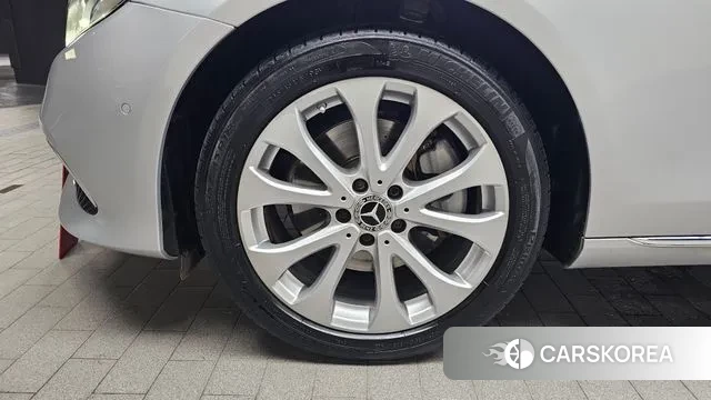 Mercedes-Benz E-Class W213 id 3098281 из Кореи 15