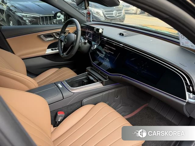 Mercedes-Benz E-class id 4276843 из Китая 9
