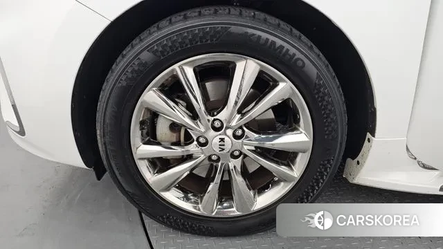 Kia The New Carnival id 3459984 из Кореи 15