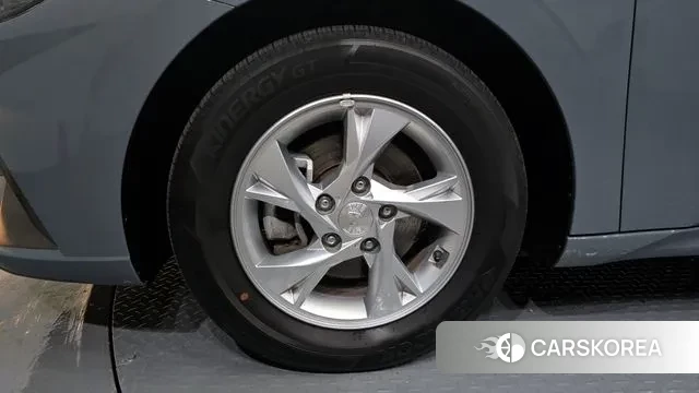 Hyundai Avante (CN7) id 3360539 из Кореи 15