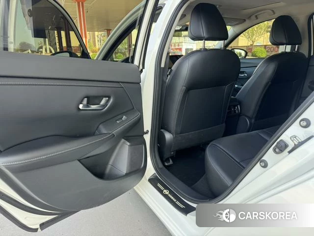 Nissan Xuan Yi id 4212540 из Китая 11
