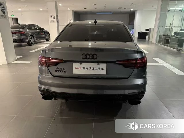 Audi A4L 2024 Темно-серый из Китая, фото 5