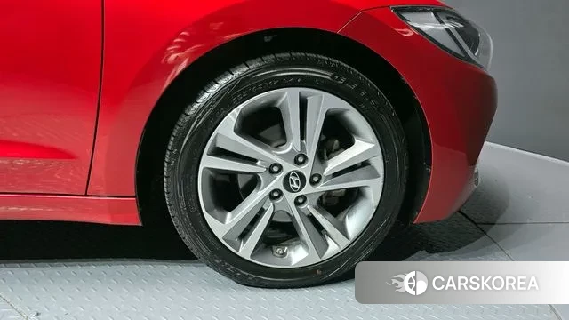 Hyundai Avante AD id 3568623 из Кореи 15