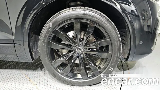 Volkswagen Touareg 3rd generation id 2735653 из Кореи 15