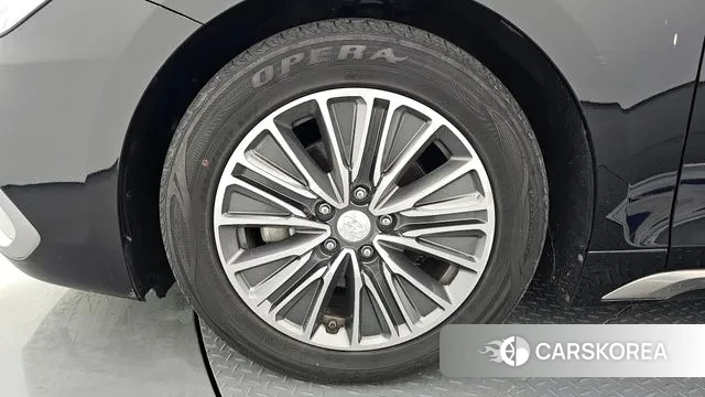 Hyundai Grandeur IG Hybrid id 3723831 из Кореи 15