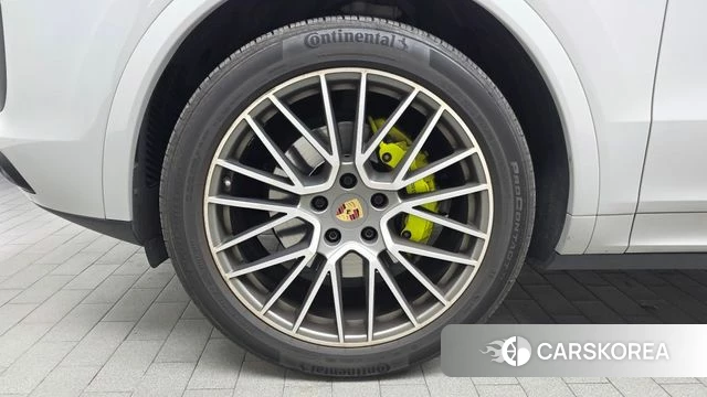 Porsche Cayenne (PO536) id 3903202 из Кореи 15