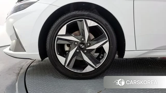 Hyundai Avante (CN7) id 2979250 из Кореи 15