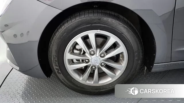 Hyundai The New Avante AD id 3647155 из Кореи 15