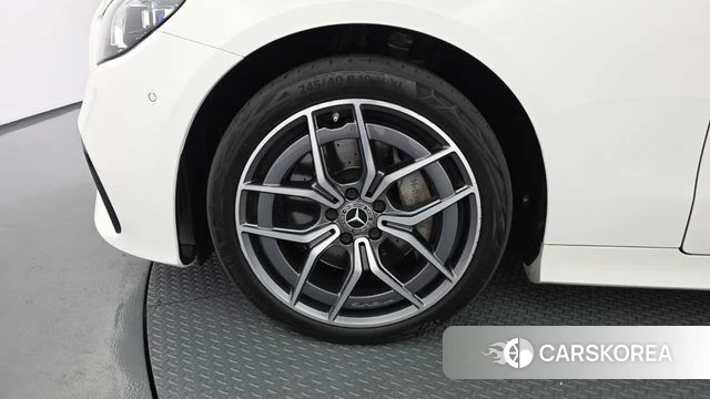 Mercedes-Benz E-Class W213 id 4293059 из Кореи 27