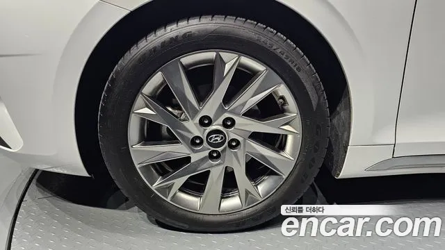 Hyundai The New Grandeur IG Hybrid id 2710830 из Кореи 15