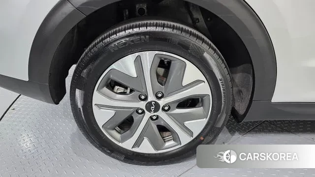 Kia Niro Plus id 3787456 из Кореи 15