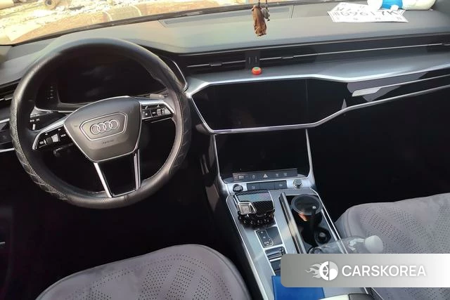 Audi A6L id 4241972 из Китая 12