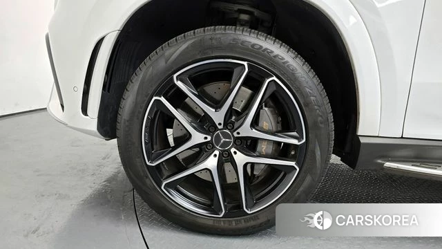 Mercedes-Benz GLE-Class W167 id 4316035 из Кореи 15
