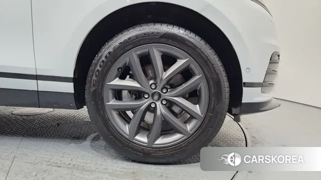 Land Rover Range Rover Velar id 3576017 из Кореи 15