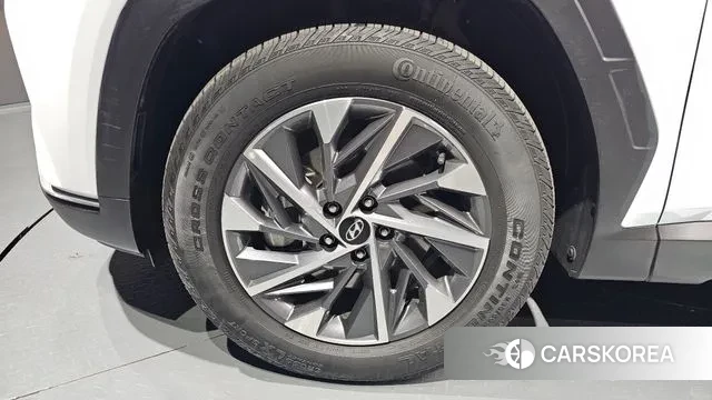 Hyundai Tucson Hybrid (NX4) id 3771106 из Кореи 15