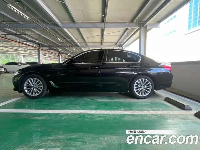 BMW 5 Series (G30) id 2713814 из Кореи 11