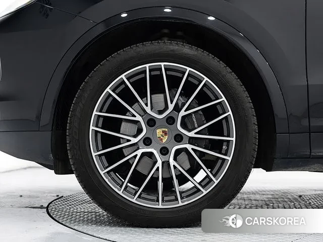 Porsche Cayenne (PO536) id 3675232 из Кореи 14