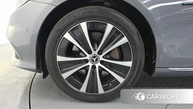 Mercedes-Benz E-Class W213 id 4203407 из Кореи 28