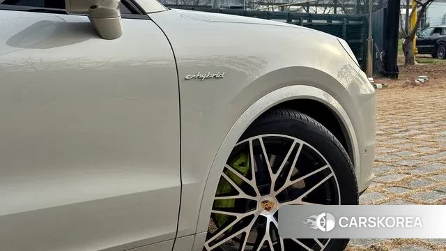 Porsche Cayenne (PO536) id 3658971 из Кореи 15