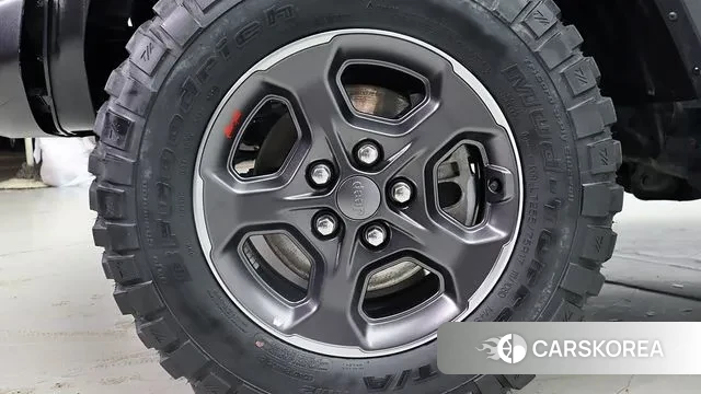 Jeep Gladiator (JT) id 3487815 из Кореи 15