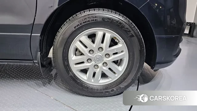 Hyundai The New Grand Starex id 3356846 из Кореи 15