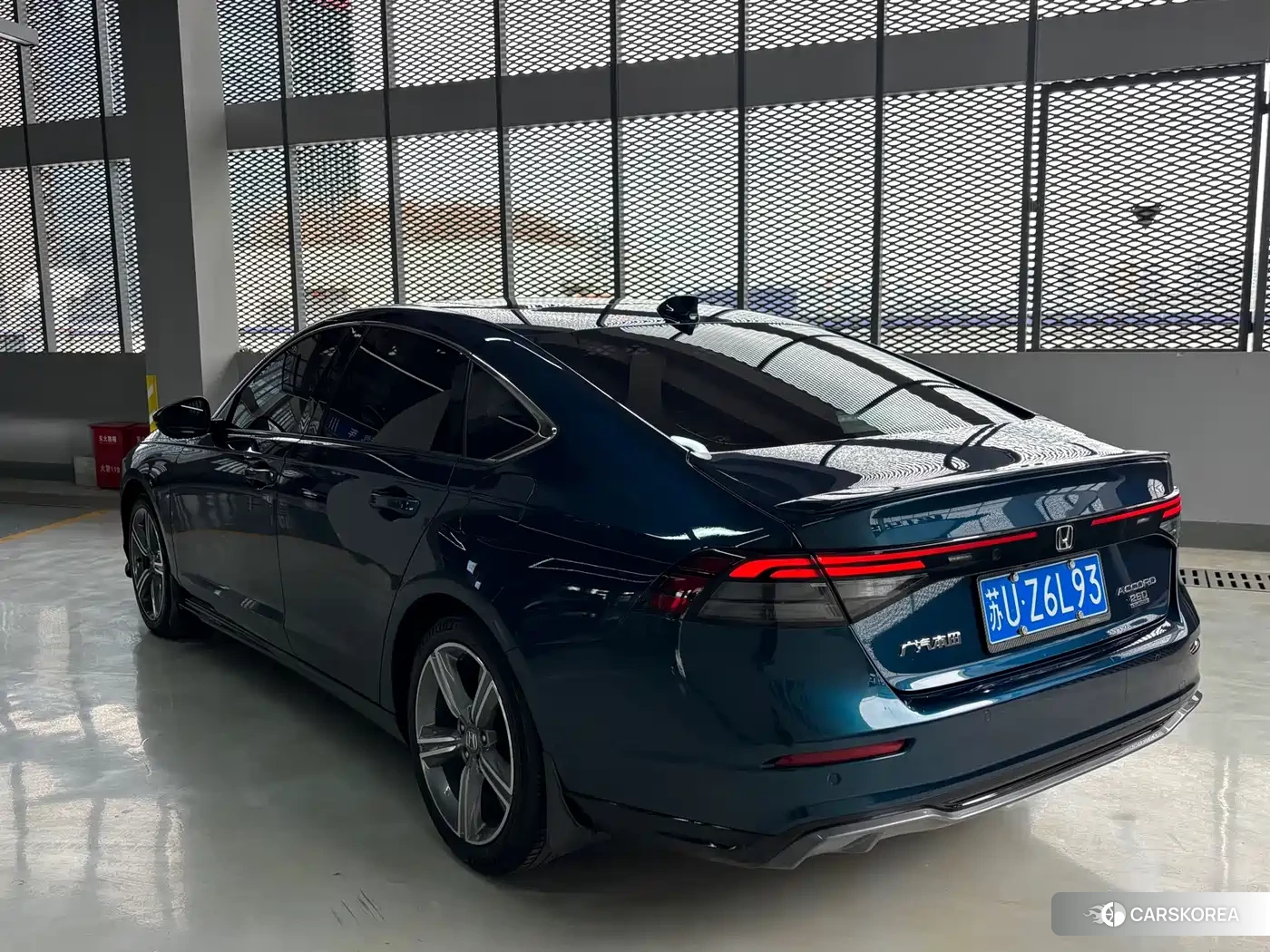 Honda Accord id 4545944 из Китая 11
