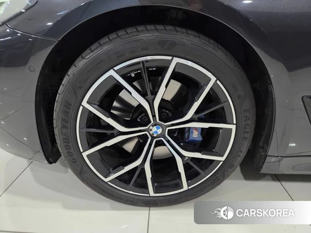 BMW 5 Series (G30) id 4292424 из Кореи 15