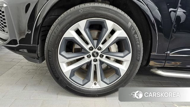 Audi Q7 (4M) id 4343772 из Кореи 15