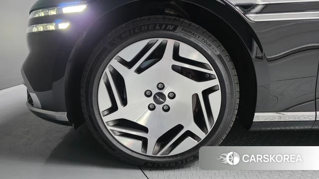 Genesis G90 (RS4) id 3934901 из Кореи 15